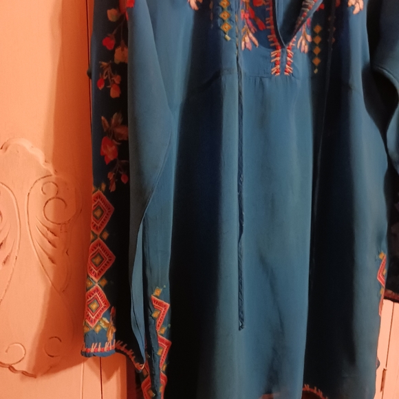 Johnny Was Blue Embroidered Tunic Top - Picture 5 of 7